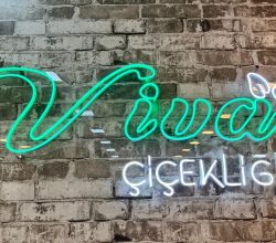 Viva Çiçekliği Yönetim Kurulu Başkanı Mehmet Özkurt Sakarya54.net’in 20. Yıl Dönümünü Kutladı