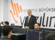 Büyükşehir geleceğe ışık olacak genç yazılımcılarını keşfediyor