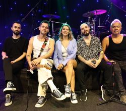 KARANTİNA’ ALTINDA BİRLEŞTİLER!