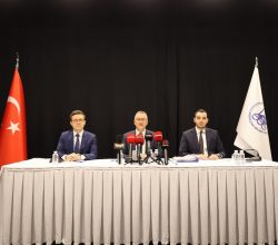 Adapazarı’nda Yılın İlk Meclisi Toplandı Asla Yılmadan Çalışmaya Devam