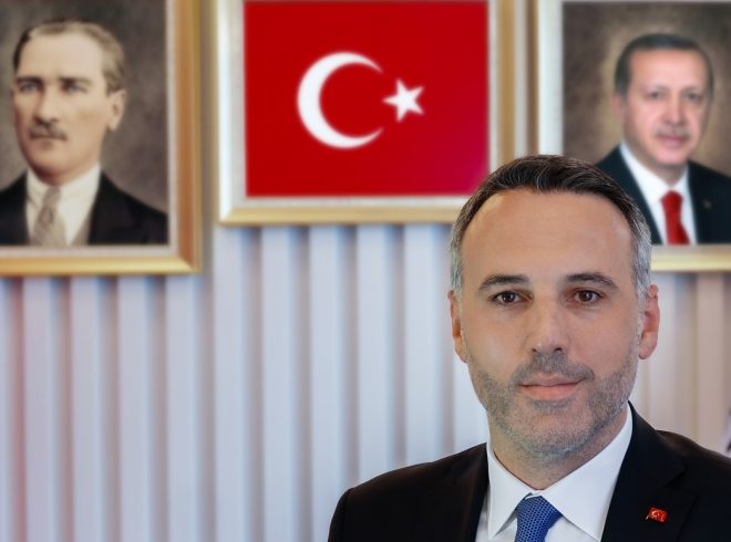 AK Parti Sakarya İl Başkanı Yunus Tever, 23 Nisan Ulusal Egemenlik ve Çocuk Bayramı dolayısıyla bir mesaj yayımladı.