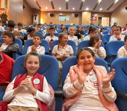 “Akça” tiyatrosuyla minikler çevre bilinci kazandı