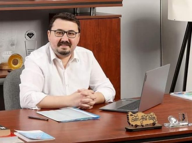 Cumhuriyet Halk Partisi Adapazarı İlçe Başkanı Sabri Anıl Özkan Sakarya54.net‘in 20. Yıl Dönümünü Kutladı