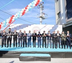 Arifiye ASM yeni binasında hizmete başladı