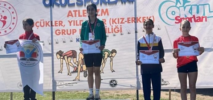 Büyükşehir’in atletleri yarışlara damga vurdu