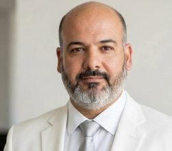 Vicdanlı İnsanlar Platformu Genel Başkanı Mehmet Balcı   Sakarya54.net’in 20. Yıl Dönümünü Kutladı