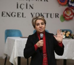 Baro, İl Sağlık ve İl Milli Eğitim Müdürlüğü iş birliğiyle öğretmenlere yönelik eğitim düzenlendi
