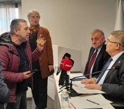 DEVA Partisi Sakarya’da sahaya indi: Emekliler ve sendikalarla ortak buluşma