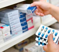 İlaca ulaşmak en temel yurttaşlık hakkıdır. İlaca erişim engellenemez!