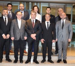 Ege Mobilya Kağıt ve Ormar Ürünleri İhracatçıları Birliği’nde Ali Fuat Gürle güven tazeledi
