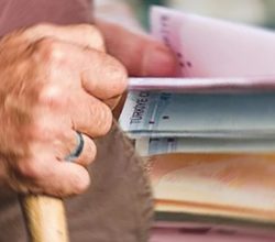 Emekliler kuru ekmeğe muhtaç hale geldi…