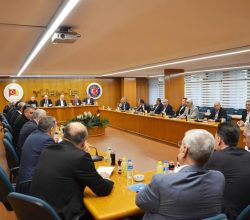 TÜRK-İŞ’den  ‘Emek Buluşması Mitingi’ düzenlenmesini kararı alındı.