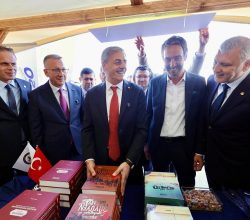 Fest Burada 2025 Kış Festivali’ne Coşkulu Açılış