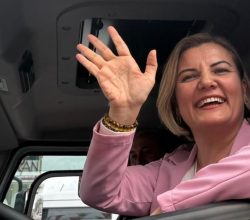 Başkan Fatma Kaplan Hürriyet’in yüzü gülüyor