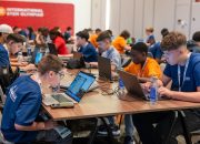 Türk öğrenciler Almanya’daki AI Prompt Lab’de göğsümüzü kabarttı: İki altın bir gümüş madalya