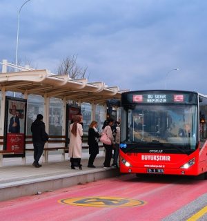 Metrobüs için yeni dönem yarın başlıyor