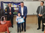 Başkan Özcan Özen, Öğrencilerin Karne Heyecanına Ortak Oldu