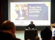 “Gerçek özgürlük, farkında olmadan kabullendiğimiz kalıpları sorgulamakla başlar”