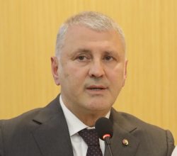 Başkan Altuğ; “Üretimin Olmadığı Yerde Ticaret Canlanmaz, Ticaret Üretimden Ayrı Düşünülemez”