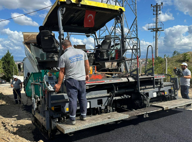 Serdivan’da Yollar Yenileniyor