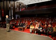 “Hz. Mevlâna’yı ve tasavvufu anlamak kalbi cilalamaktan geçer”