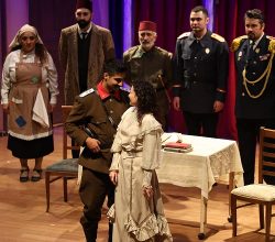 Sakarya’da tiyatro perdesine görkemli açılış