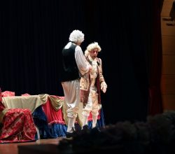 Kibarlık Budalası Sakarya’da sahnelendi,