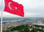 Her devletin ayakta kalmak ve varlığını savunarak sonsuza kadar devam edebilmek açısından toprağa bağlı üretim düzeni şart