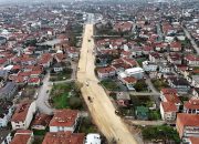Şehir merkezinin beklediği bağlantı yolunda üstyapı çalışmalarına geçildi