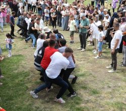 Ferizli’de Geleneksel Bakırlı Uçurtma Şenliği Coşkuyla Gerçekleşti