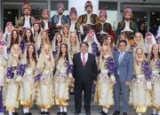 Liseliler, Üniversiteliler, Öğretmenler ve Akademisyenler Sahnedeydi