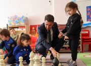 Vali Aygöl, eğitim öğretim İkinci yarıyıl ilk ders zilinde öğrencilerle mesaiye başladı